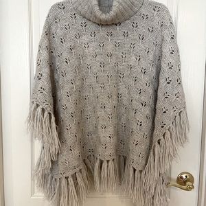 Quicksilver fringed knit poncho - one size